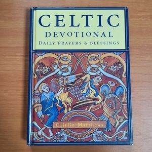 Celtic Devotional Daily Prayers & Blessings by Cai